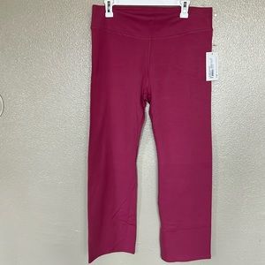 NWT Pact Women’s Malaga Go-To Bootcut Leggings